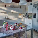 Meraviglia - Private With Garden, Pool And Breathtaking Views * Colico