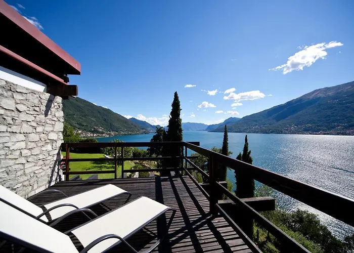 Meraviglia - Private With Garden, Pool And Breathtaking Views * Colico